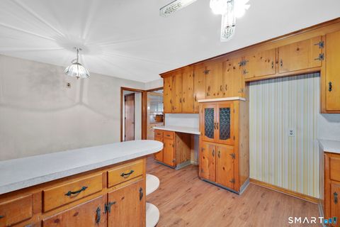 Tiny photo for 10 Helena Lane, Windsor Locks, CT 06096 (MLS # 24110551)