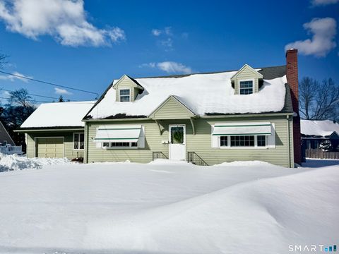 10 Helena Lane Windsor Locks CT 06096