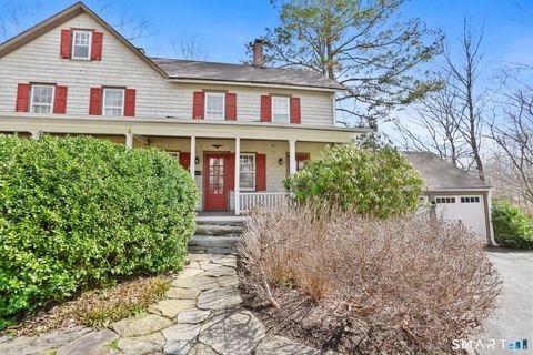 Photo of 410 Wilton Road W, Ridgefield, CT 06877 (MLS # 24161718)