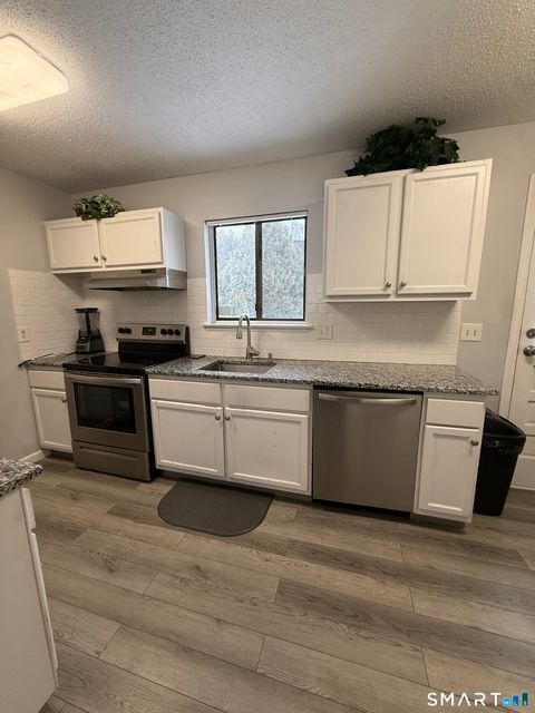 Tiny photo for 136 High Path Road #136, Windsor, CT 06095 (MLS # 24144802)