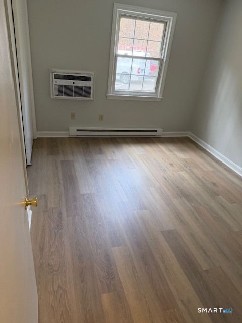 Tiny photo for 239 Old Farms Road #16D, Avon, CT 06001 (MLS # 24168286)