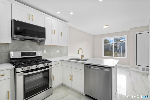 23 BIRCH LN UNIT H, EAST HAVEN, CT 06513 - Image 0e16dfeb01ec900e054bbf67c528ff4d/2732869085