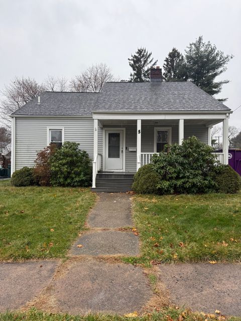 5 Roosevelt Street Hamden CT 06514