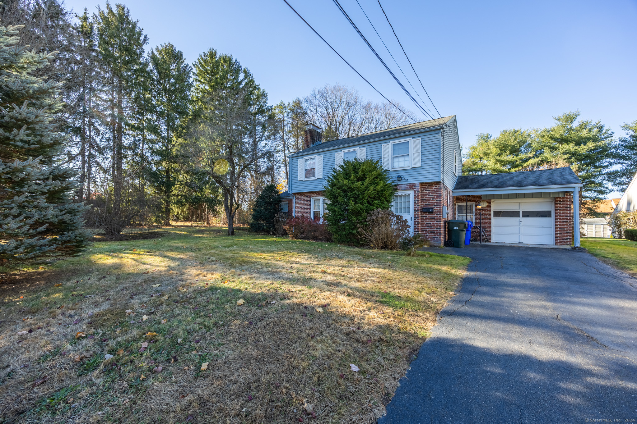 5 Sunny Crest Drive