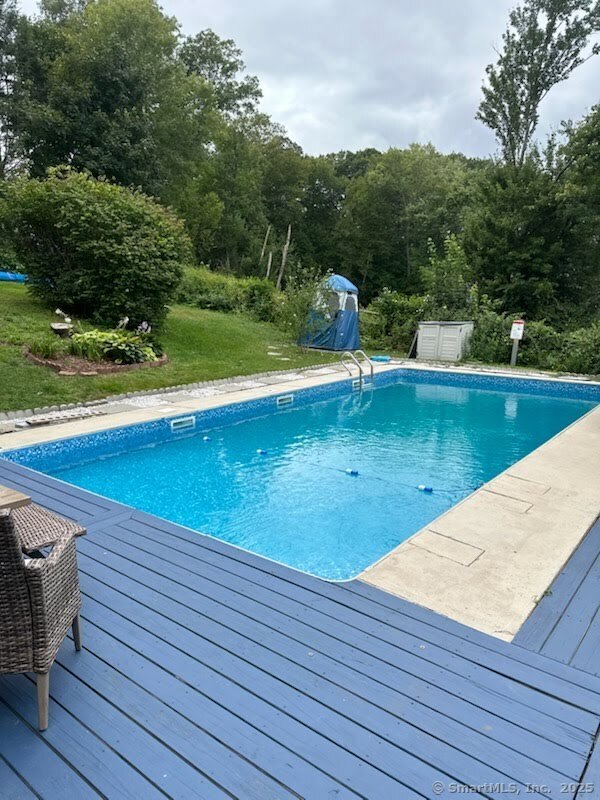 Waterbury, Connecticut 06710, United States, 3 Bedrooms Bedrooms, ,2 BathroomsBathrooms,Residential,Active,197538