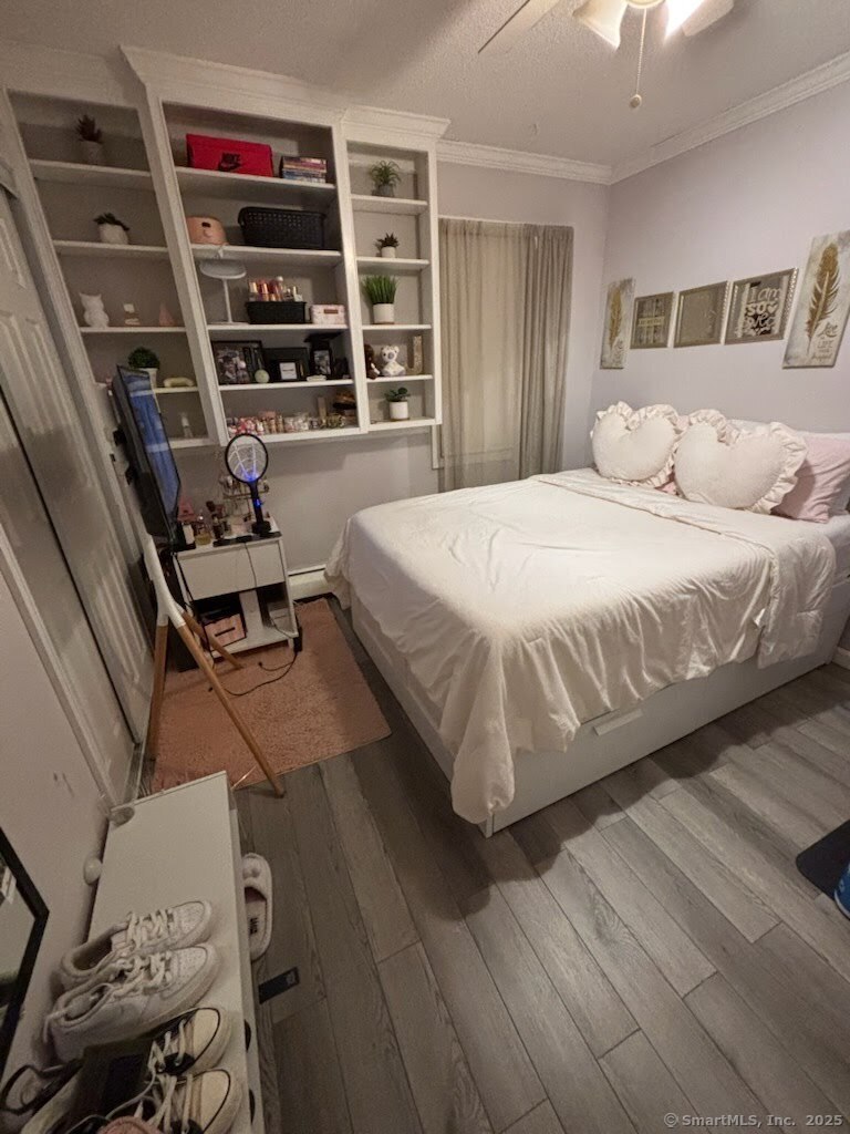 Waterbury, Connecticut 06710, United States, 3 Bedrooms Bedrooms, ,2 BathroomsBathrooms,Residential,Active,197538