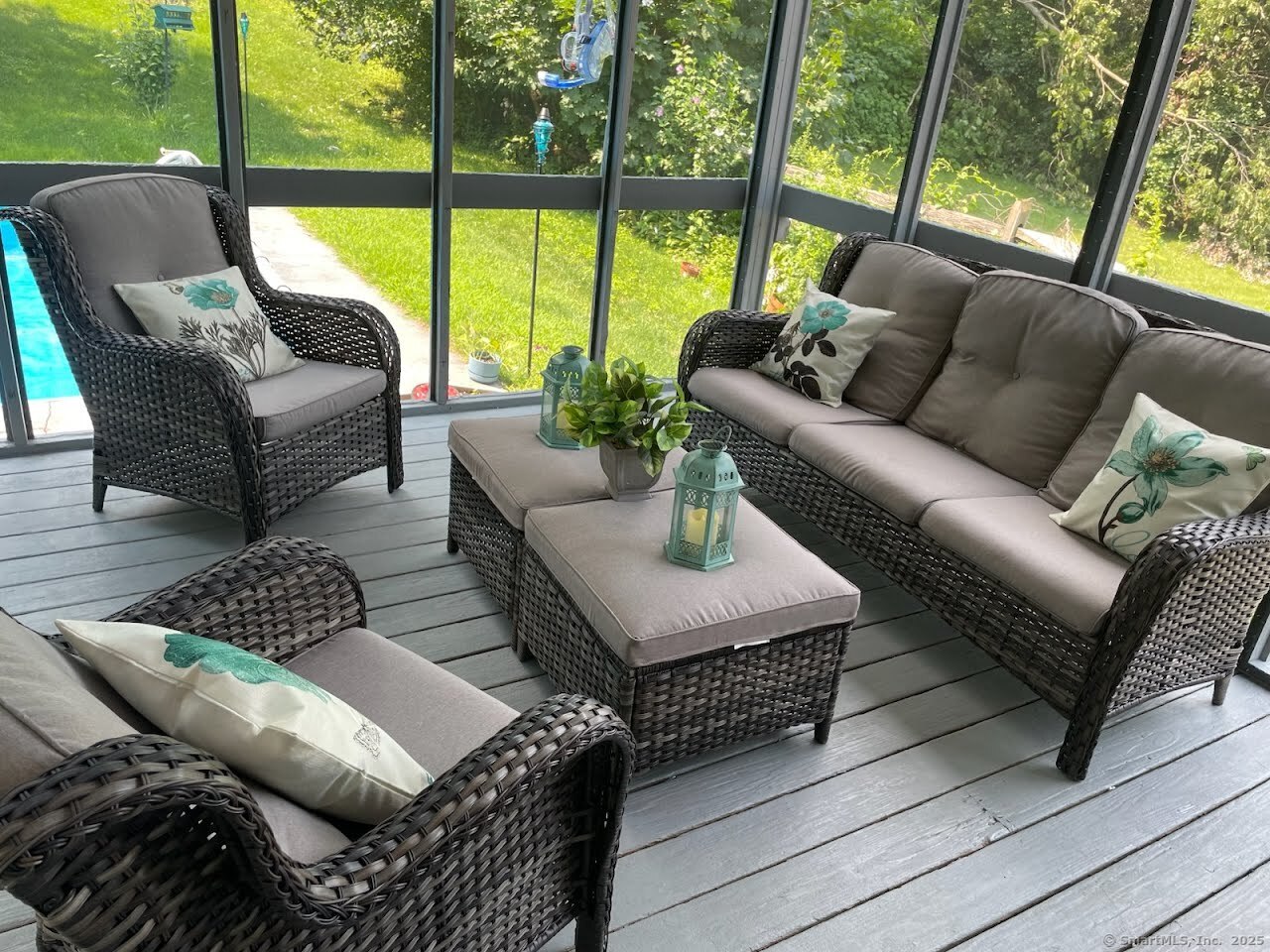 Waterbury, Connecticut 06710, United States, 3 Bedrooms Bedrooms, ,2 BathroomsBathrooms,Residential,Active,197538