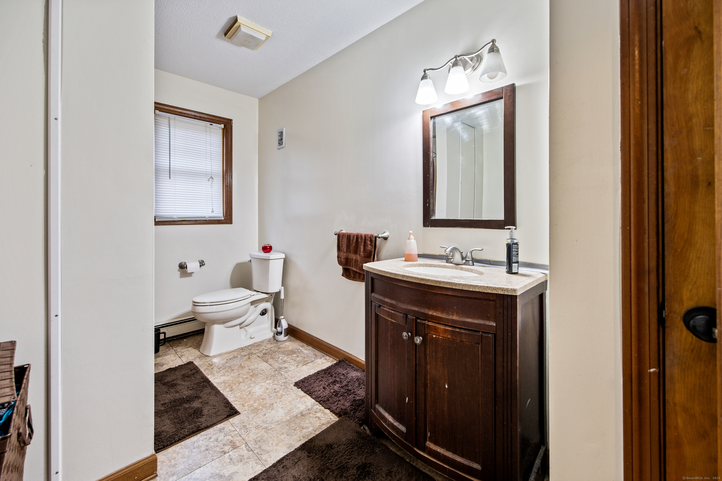28 Redwood Lane, Berlin, Connecticut image 12
