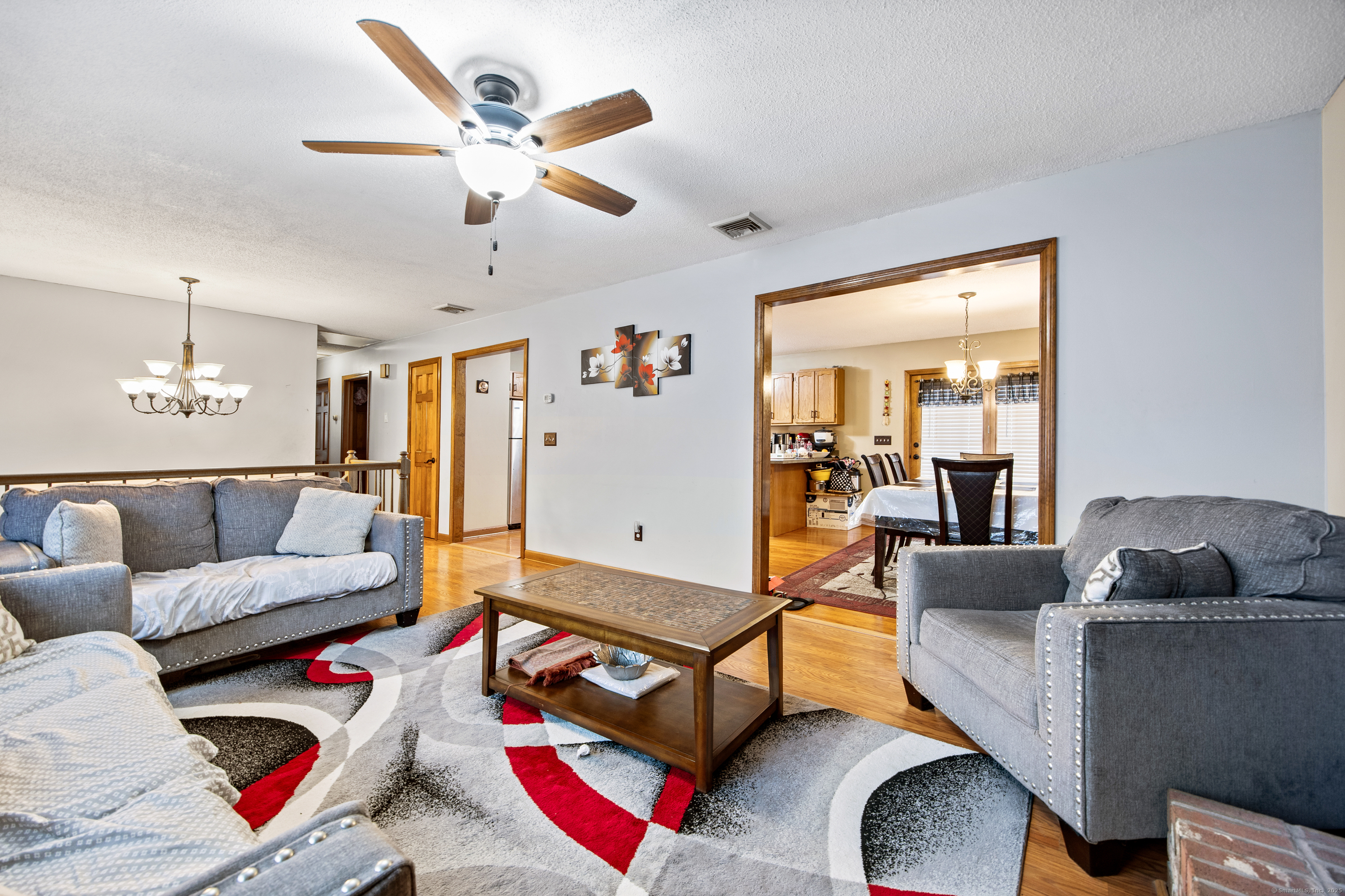 28 Redwood Lane, Berlin, Connecticut image 8