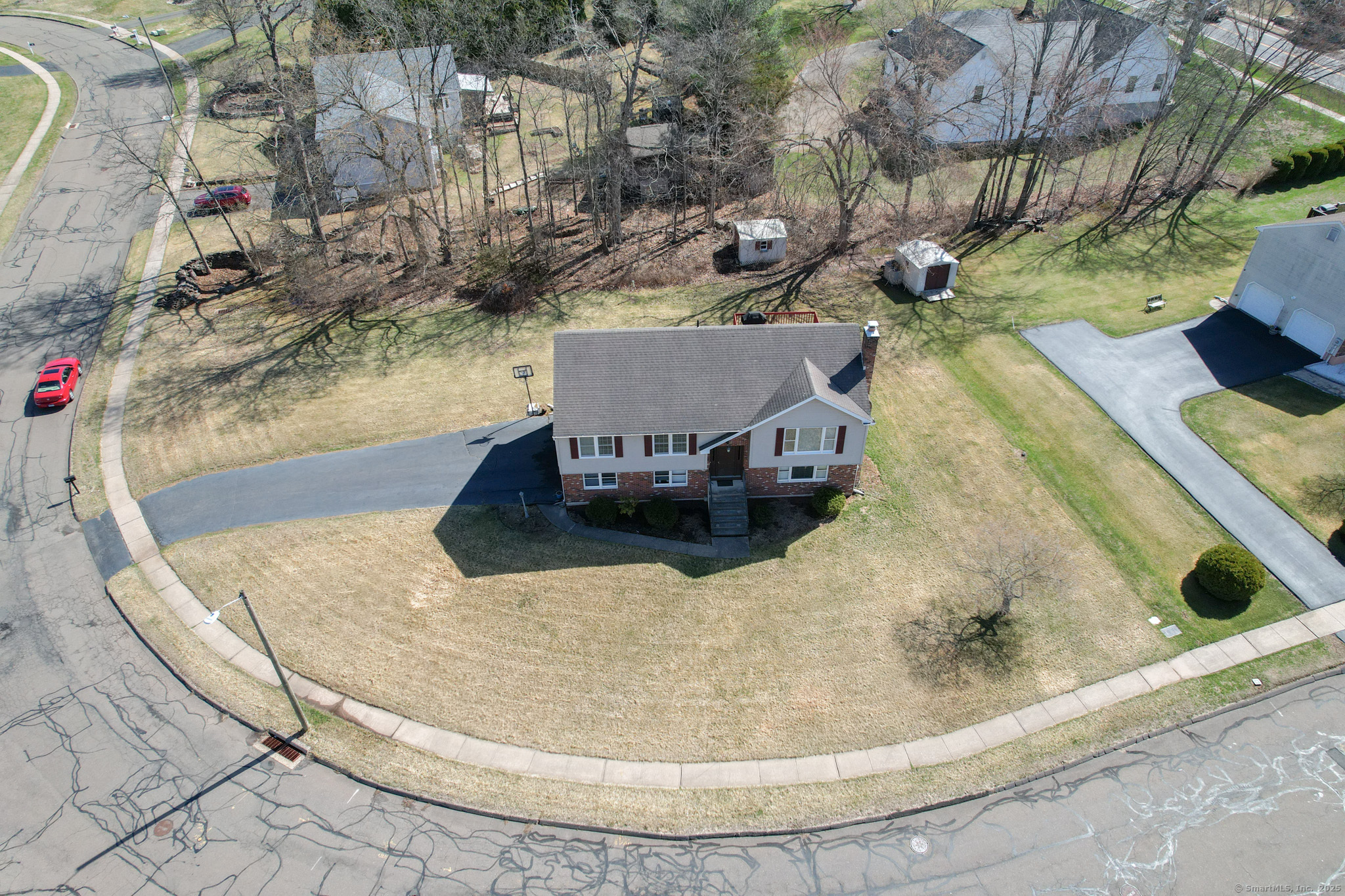 28 Redwood Lane, Berlin, Connecticut image 3