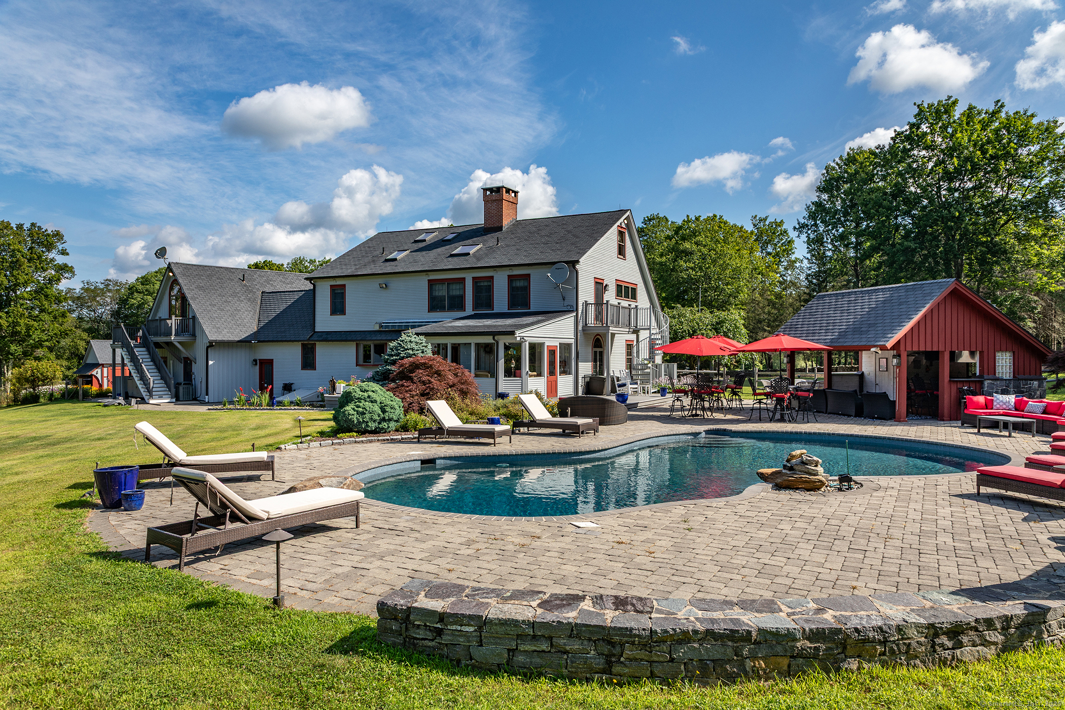 289 Woodchuck Lane