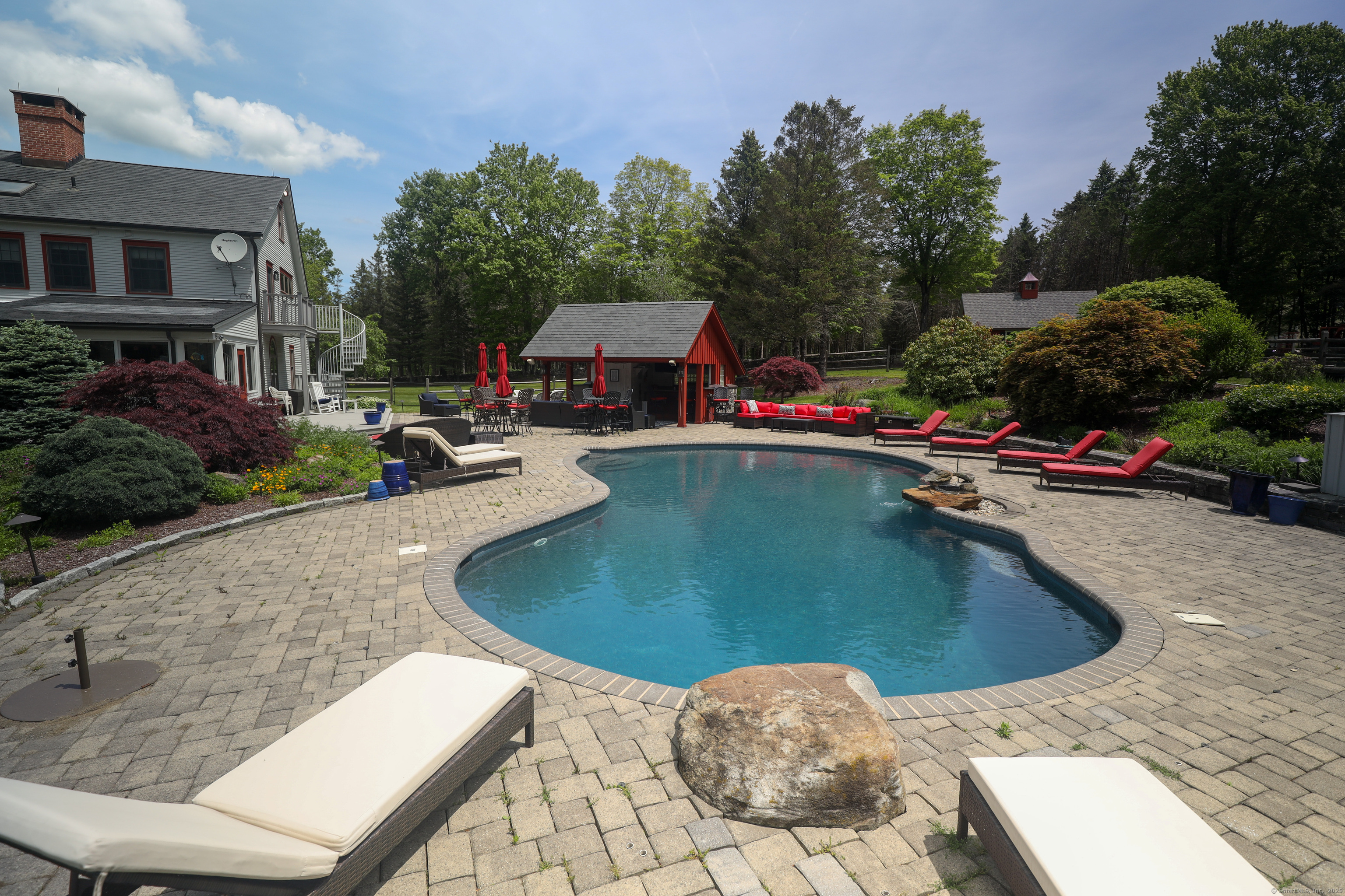 289 Woodchuck Lane