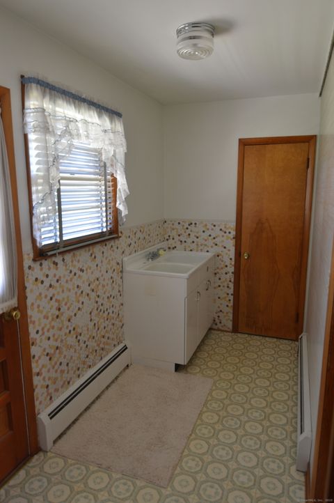 Tiny photo for 86 Bridgeview Place, Stratford, CT 06614 (MLS # 24137235)