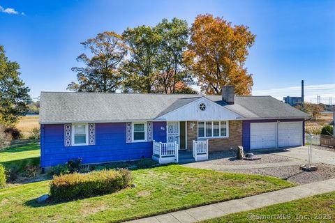 Photo of 86 Bridgeview Place, Stratford, CT 06614 (MLS # 24137235)