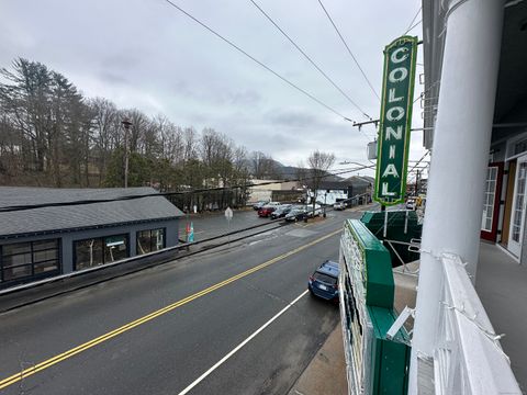27 Railroad Street North Canaan CT 06018