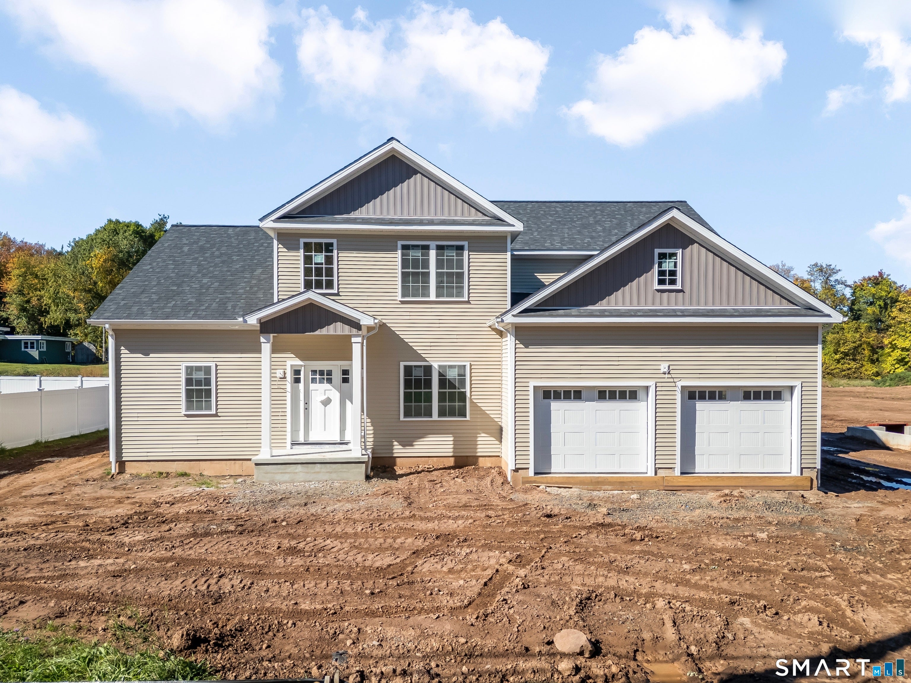170 Bee Street