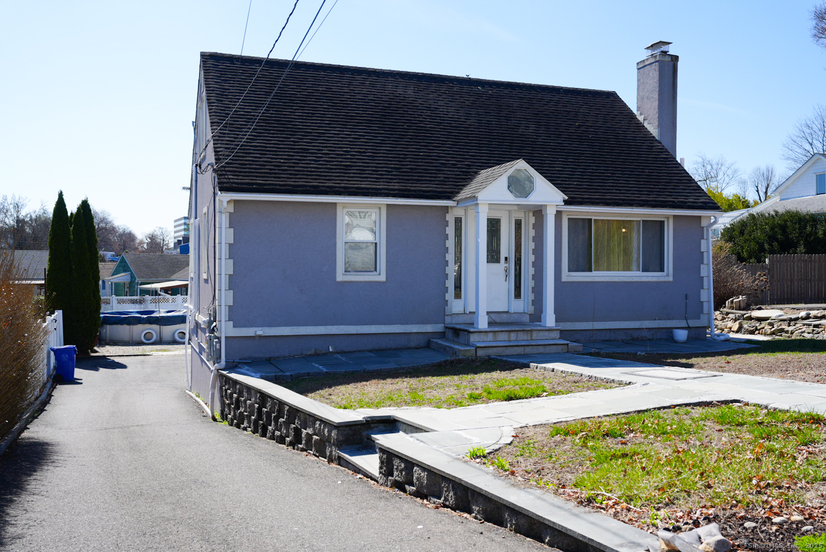 Rental Property at Nash Place, Norwalk, Connecticut - Bedrooms: 3 
Bathrooms: 2 
Rooms: 6  - $3,900 MO.