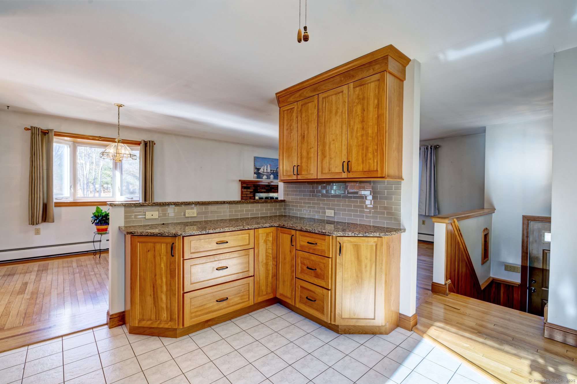 44 Walnut Hill Road, East Lyme, Connecticut image 12