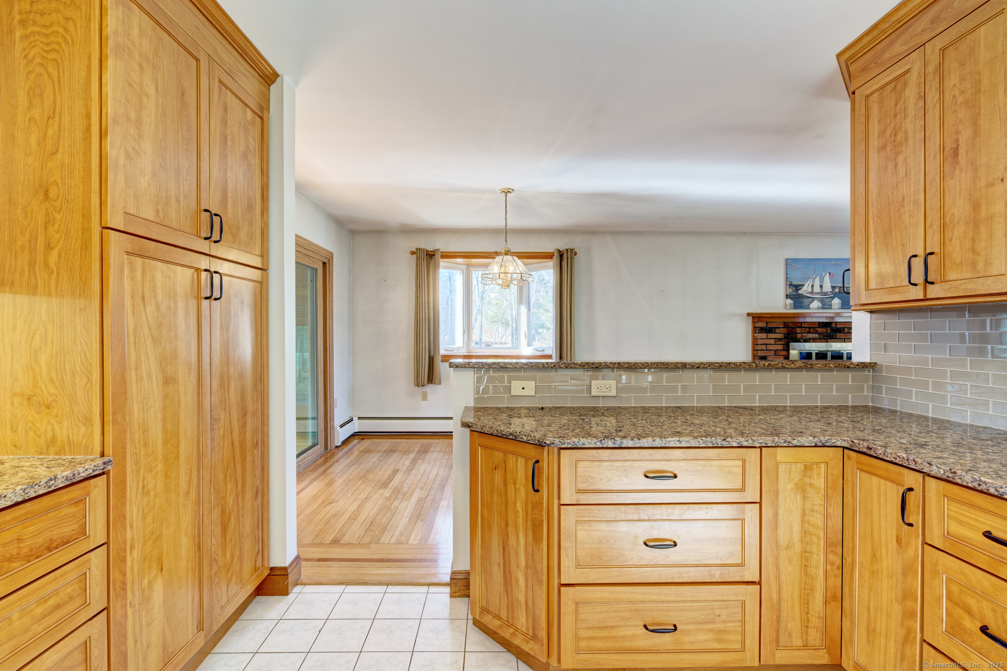 44 Walnut Hill Road, East Lyme, Connecticut image 10