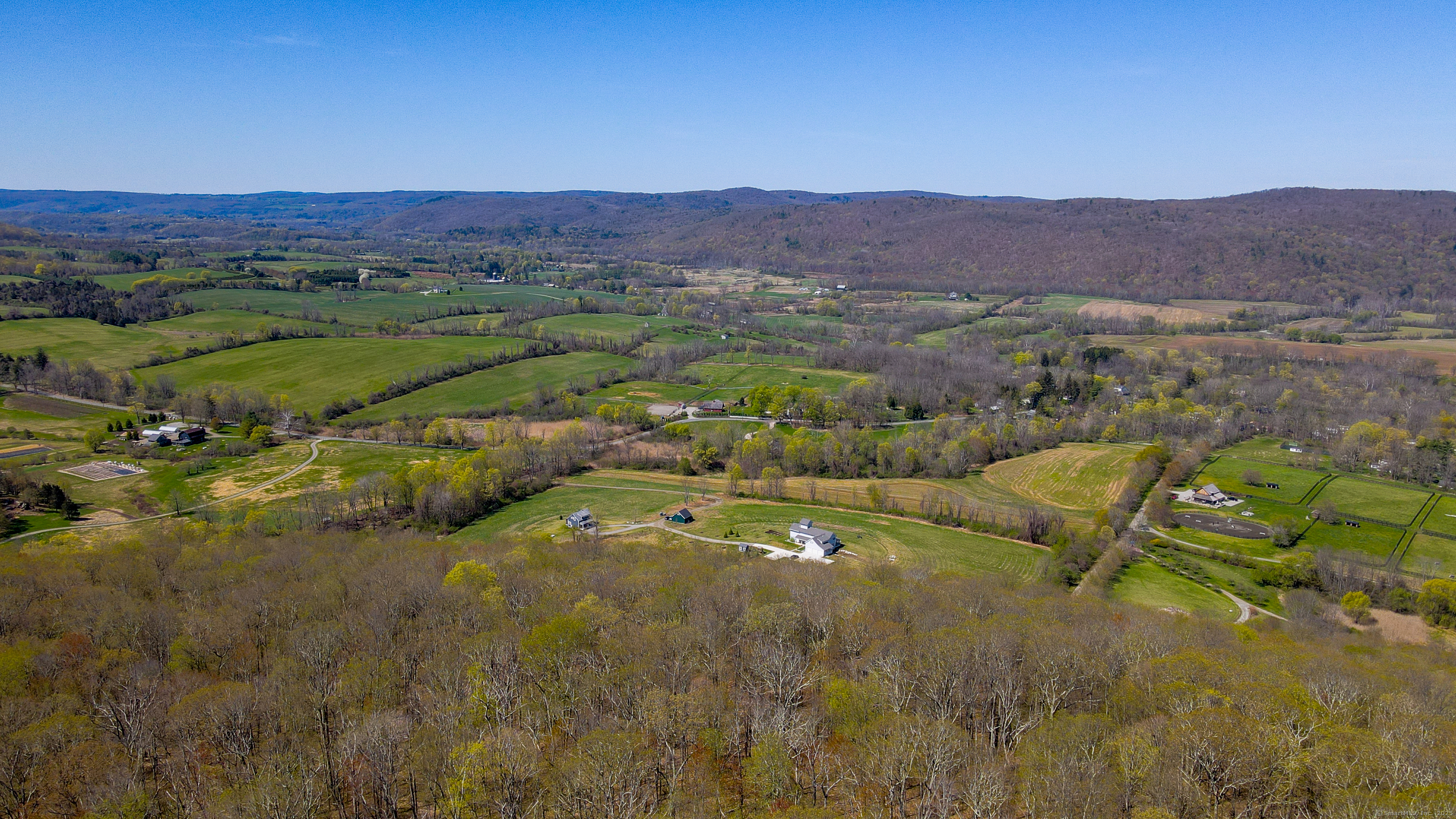 Property for Sale at Knibloe Hill Road, Sharon, Connecticut - Bedrooms: 4 
Bathrooms: 5 
Rooms: 7  - $3,700,000