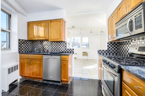 Tiny photo for 125 Prospect Street #APT 3I, Stamford, CT 06901 (MLS # 24158005)