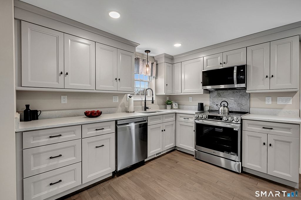 Photo of 11 Tomlinson Avenue, Plymouth, CT 06786 (MLS # 24149136)