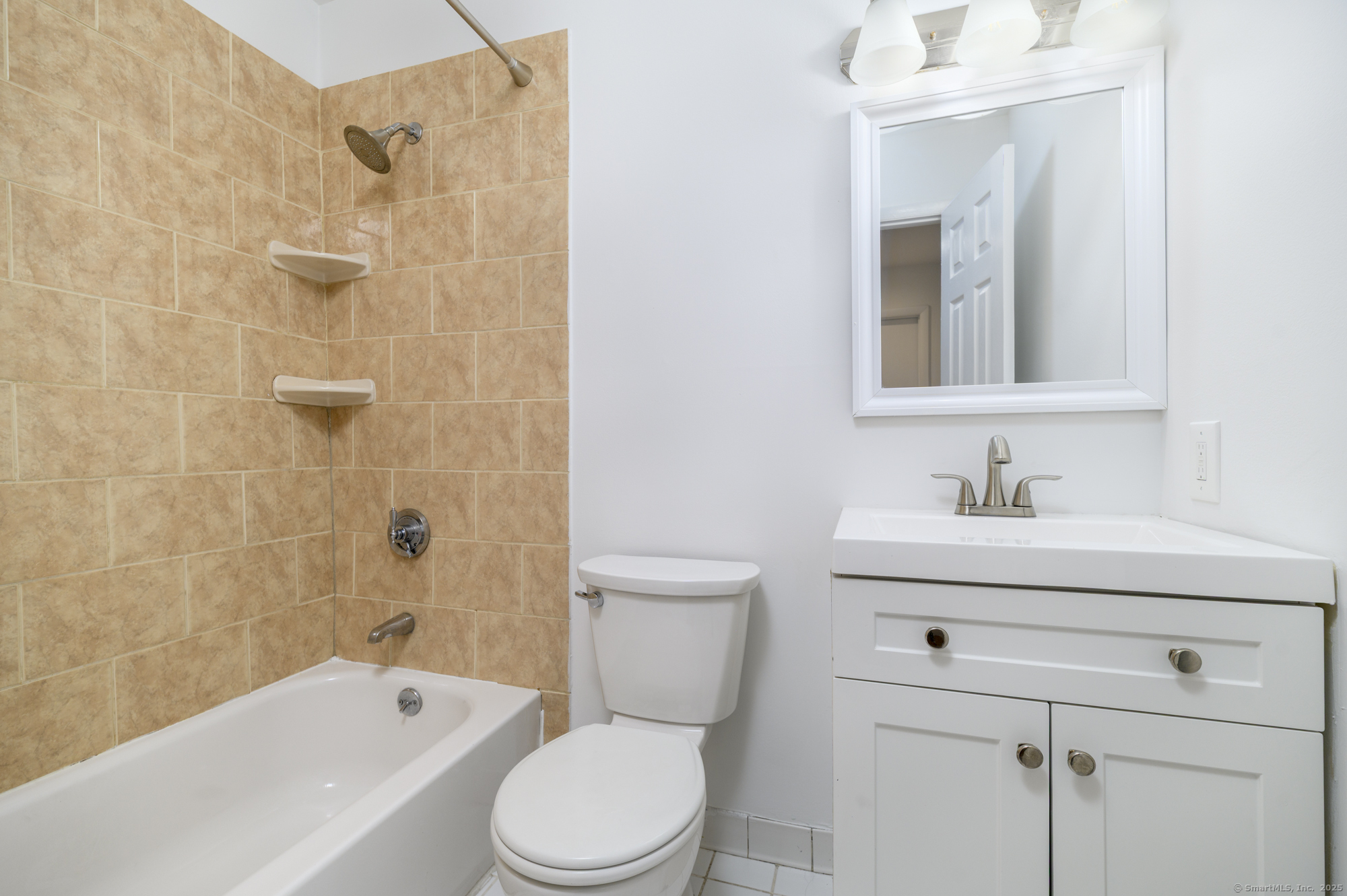 37 Greenwich Avenue #APT 1-2, Stamford, Connecticut image 15