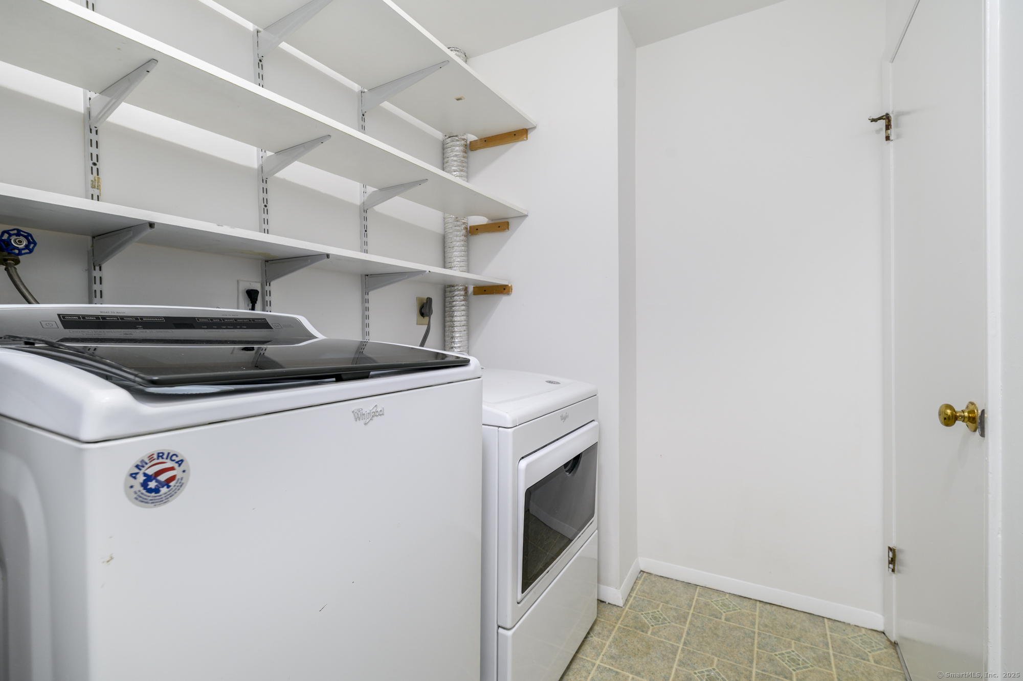 37 Greenwich Avenue #APT 1-2, Stamford, Connecticut image 14