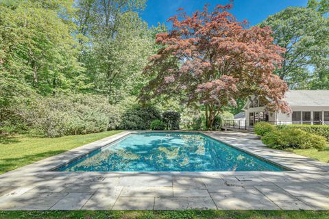 A home in New Canaan