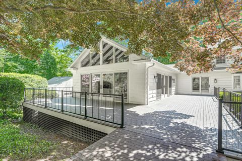 A home in New Canaan