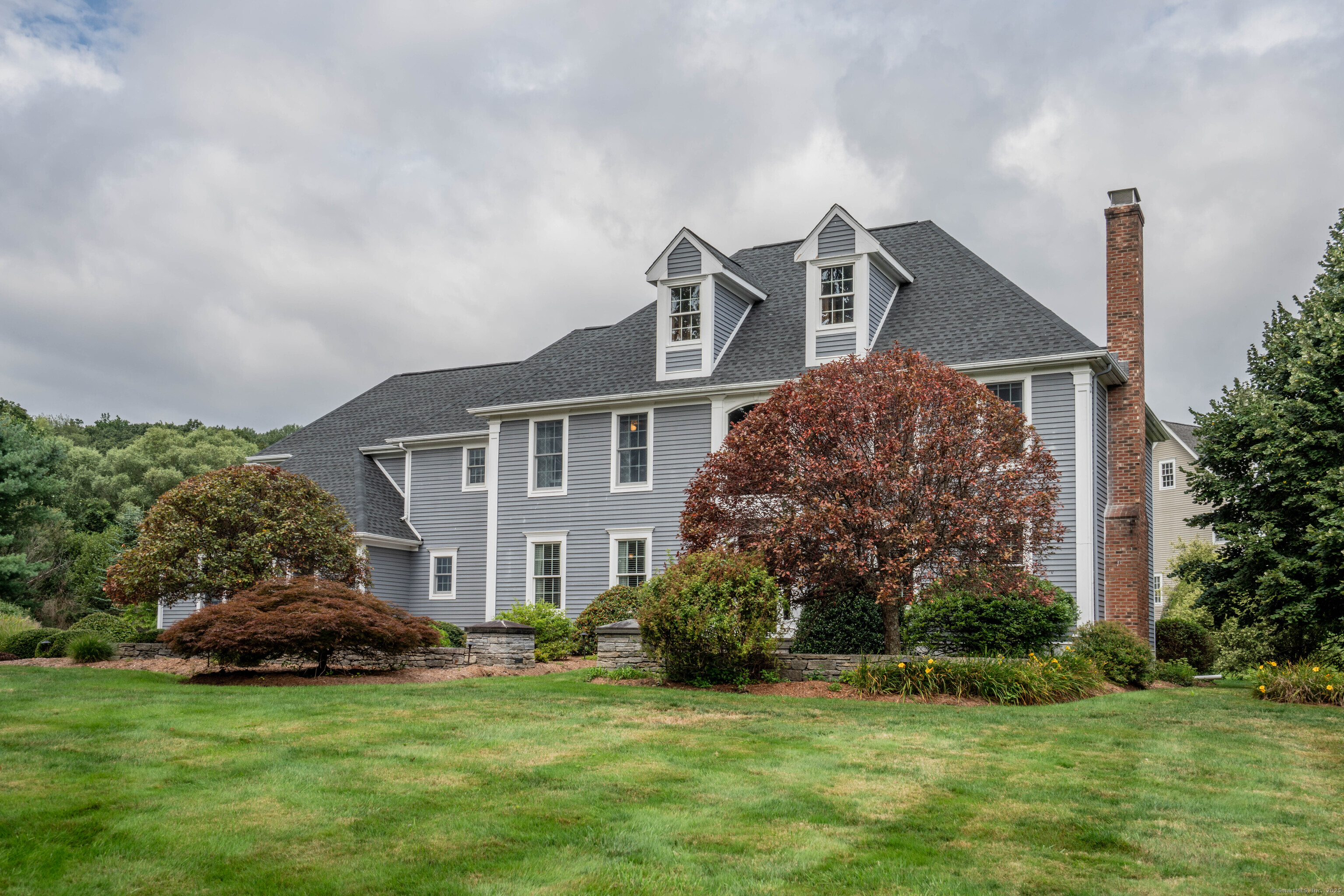 3 Woodchuck Hill Road