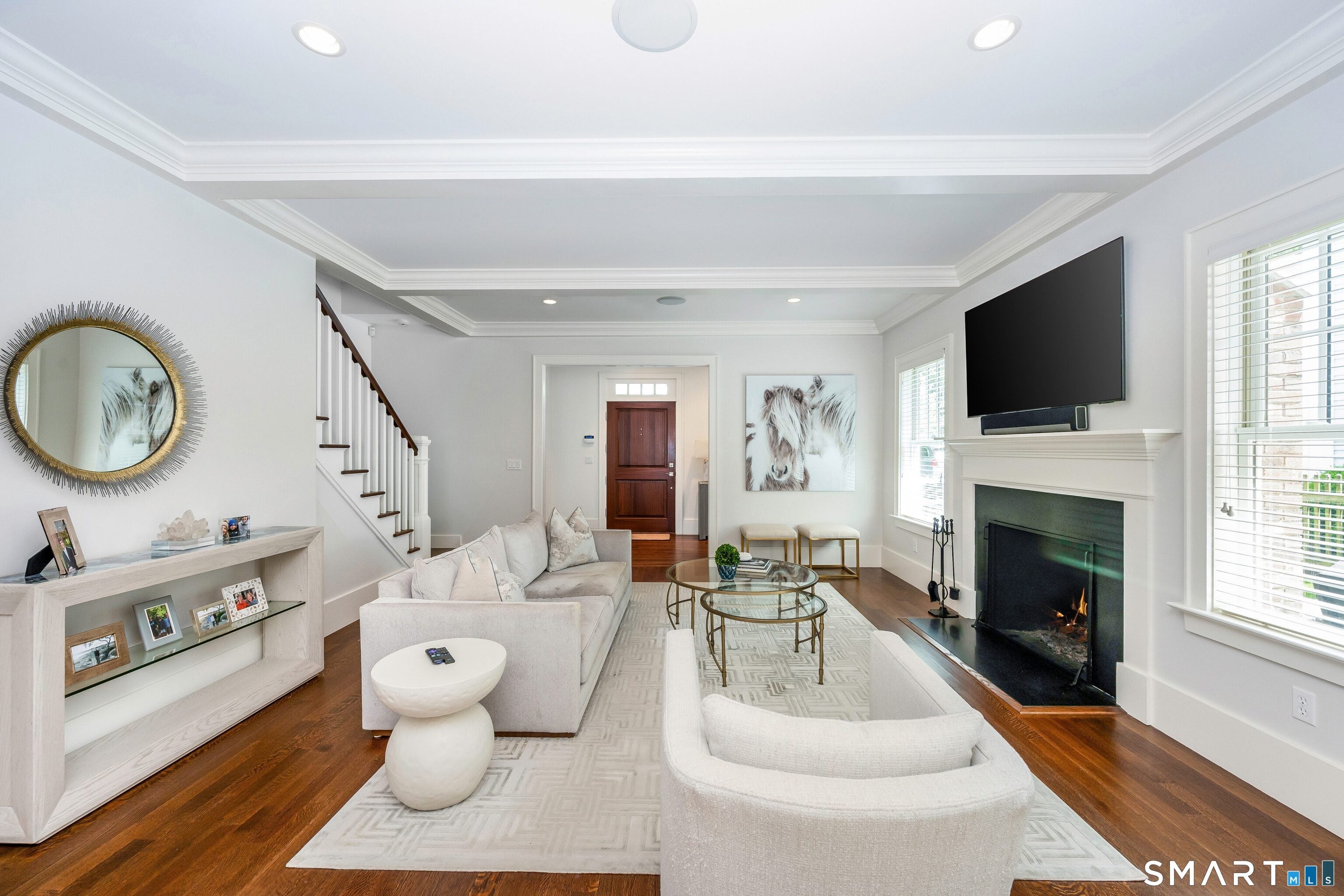 333 West Avenue 6
