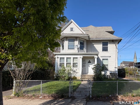 Multifamily For Sale - 110 Coleman Street<br/> Bridgeport, CT 06604
