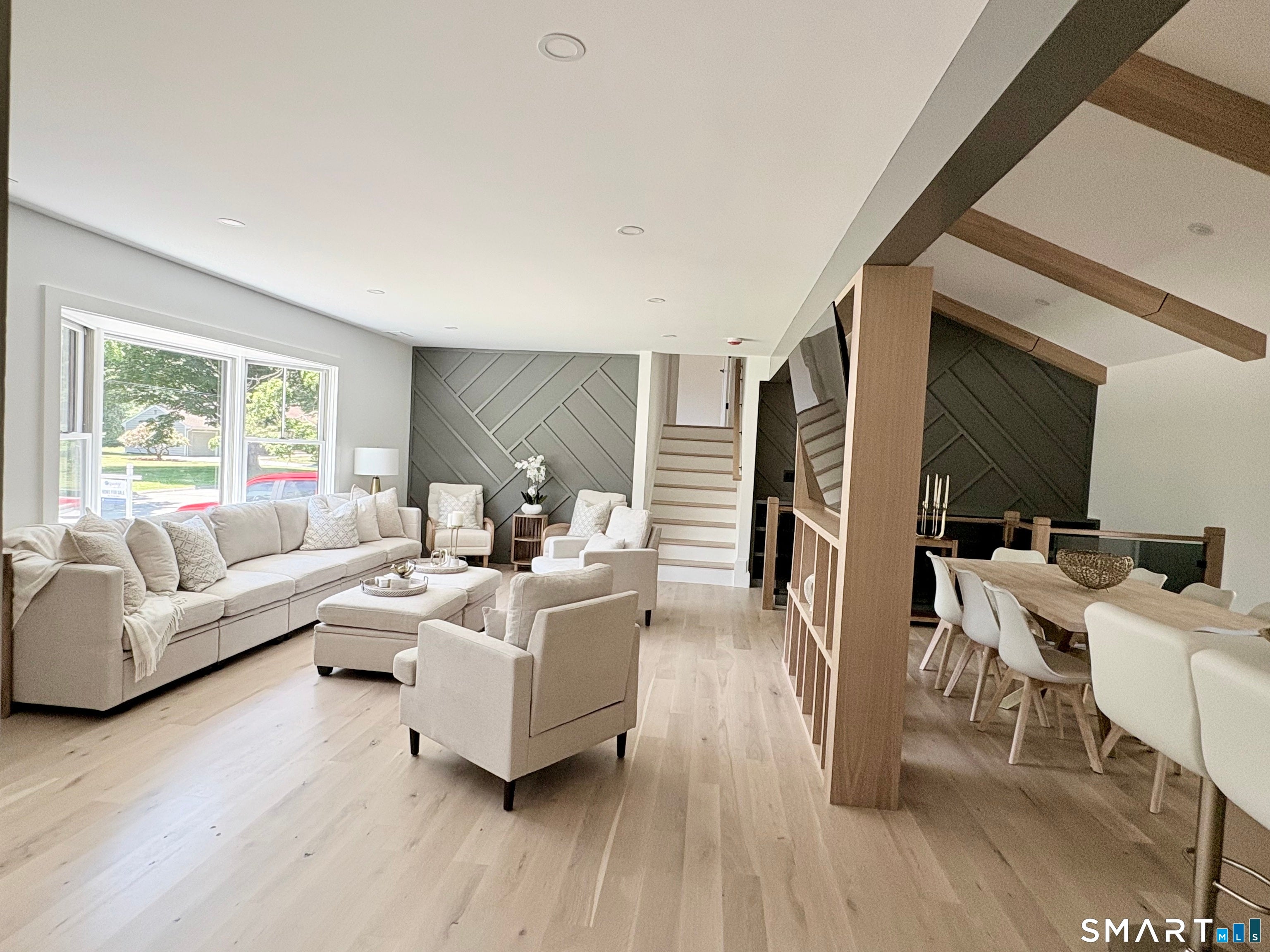 33 Manor Drive
