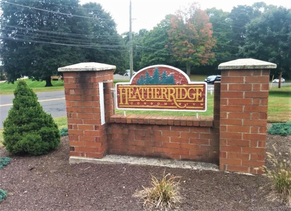 36 Heather Ridge #36, Shelton, Connecticut image 2