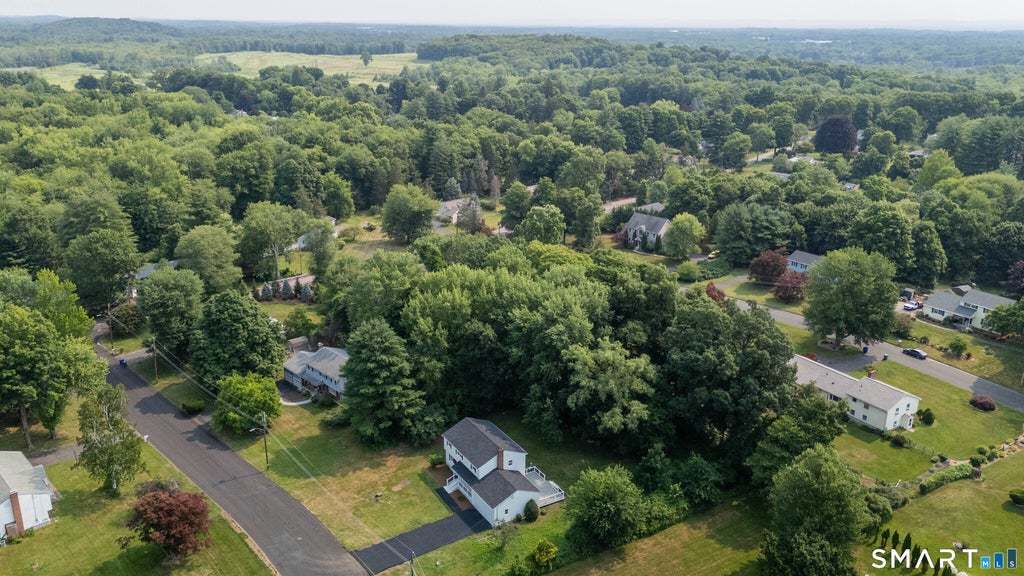 Photo of 5 Butternut Drive, Bloomfield, CT 06002 (MLS # 24205447)