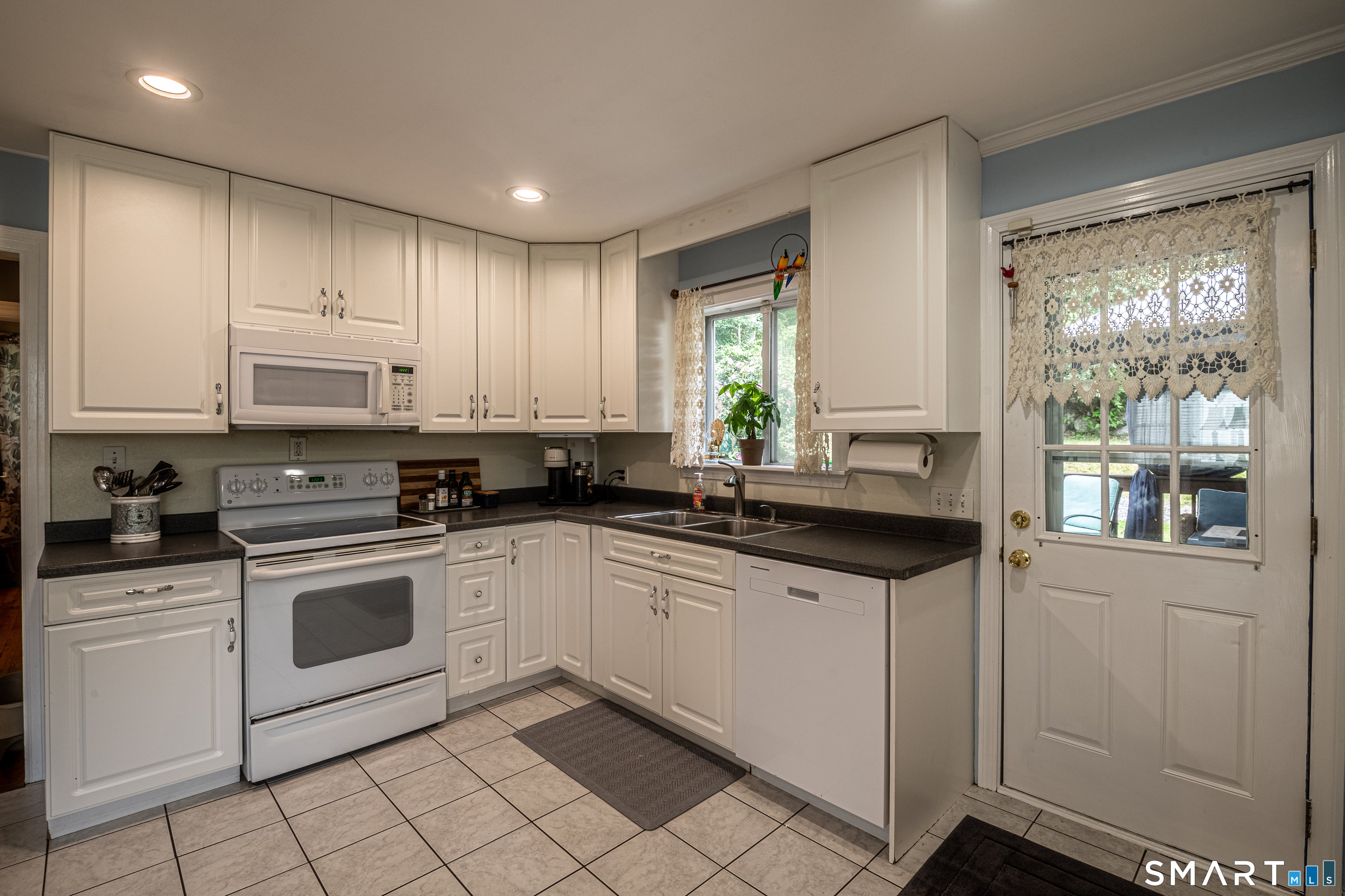 106 Steinmann Avenue