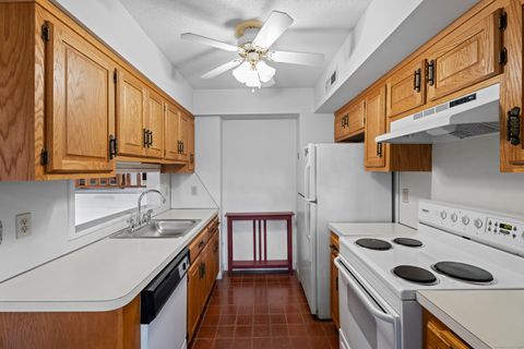 Tiny photo for 237 Farmington Avenue #B, Hartford, CT 06105 (MLS # 24133180)