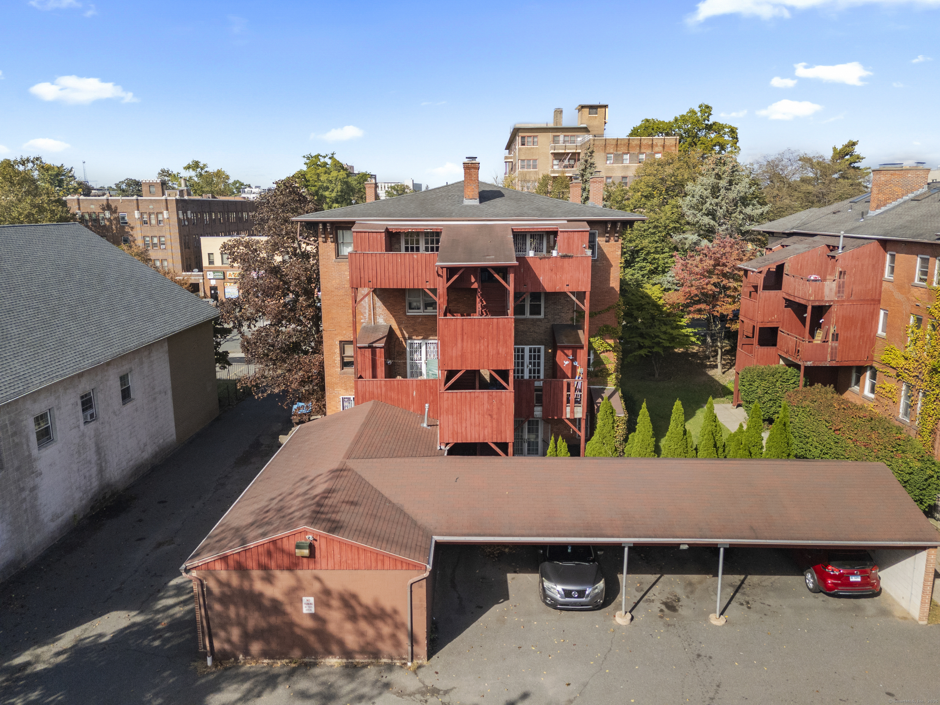 237 Farmington Avenue B