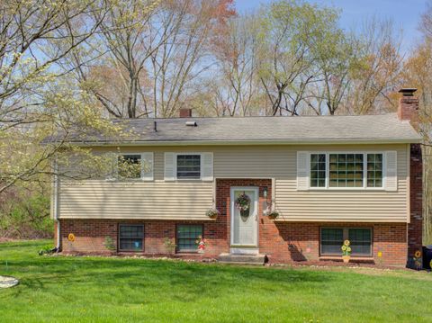470 Roode Road Griswold CT 06351