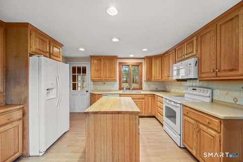 Tiny photo for 16 Richard Road, Simsbury, CT 06070 (MLS # 24161801)