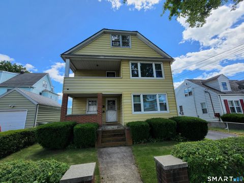 Photo of 178 N Bishop Avenue, Bridgeport, CT 06610 (MLS # 24174326)
