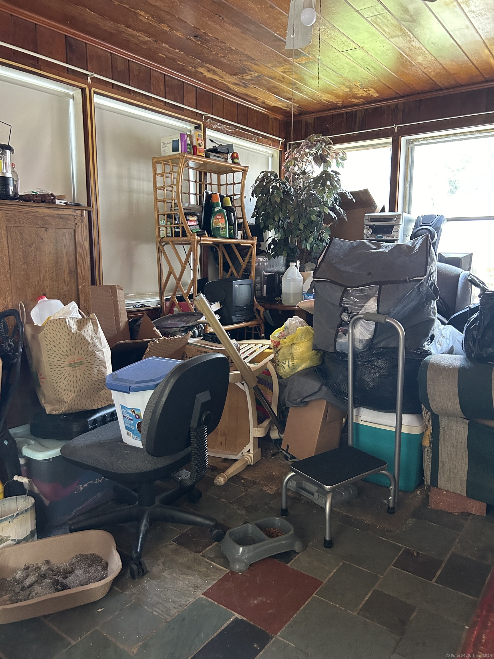 98 Crown Street, Bristol, Connecticut image 15