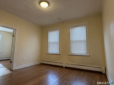 Tiny photo for 36 Walnut Street #2, Middletown, CT 06457 (MLS # 24151445)