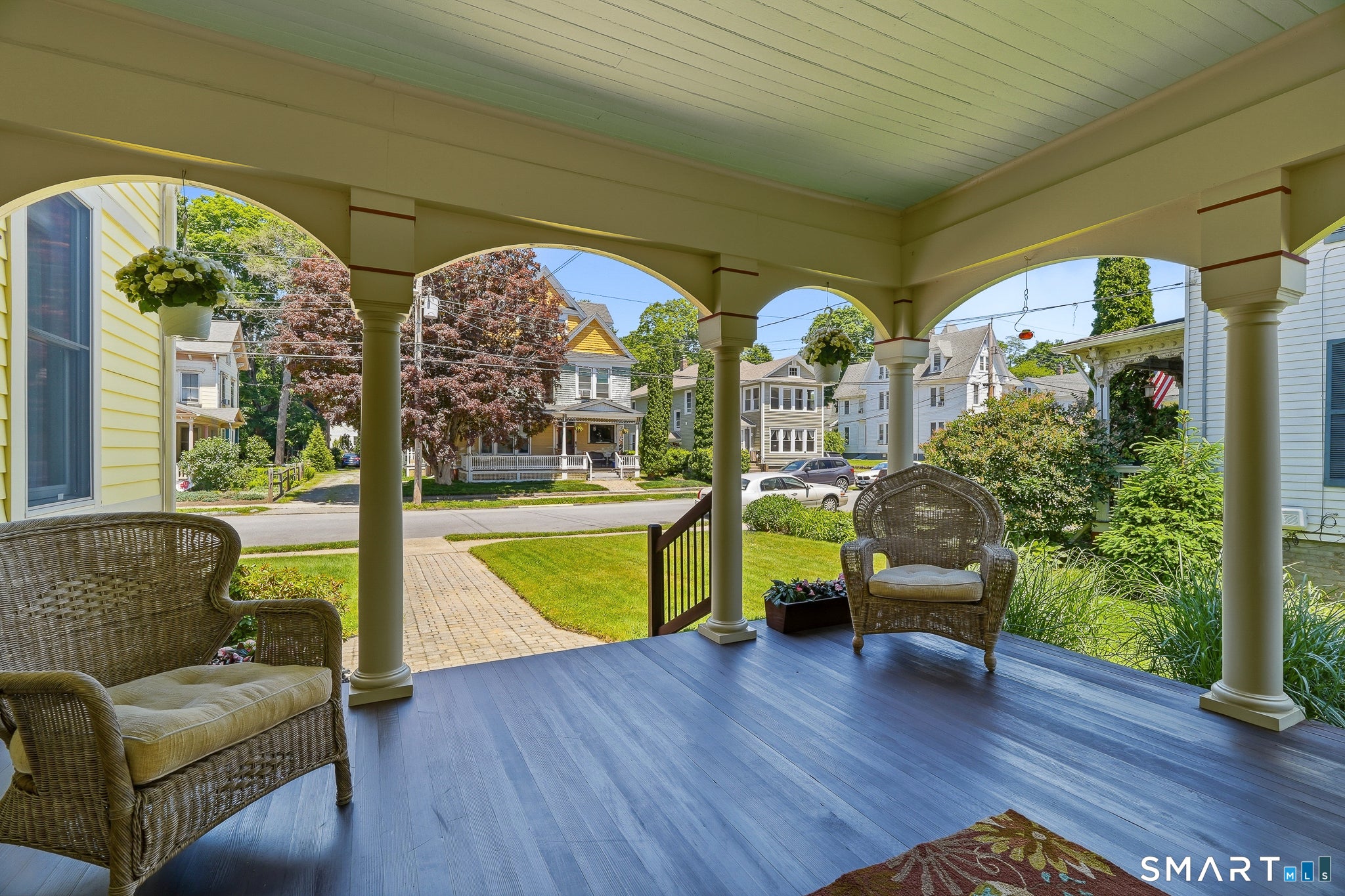 24 Lincoln Avenue
