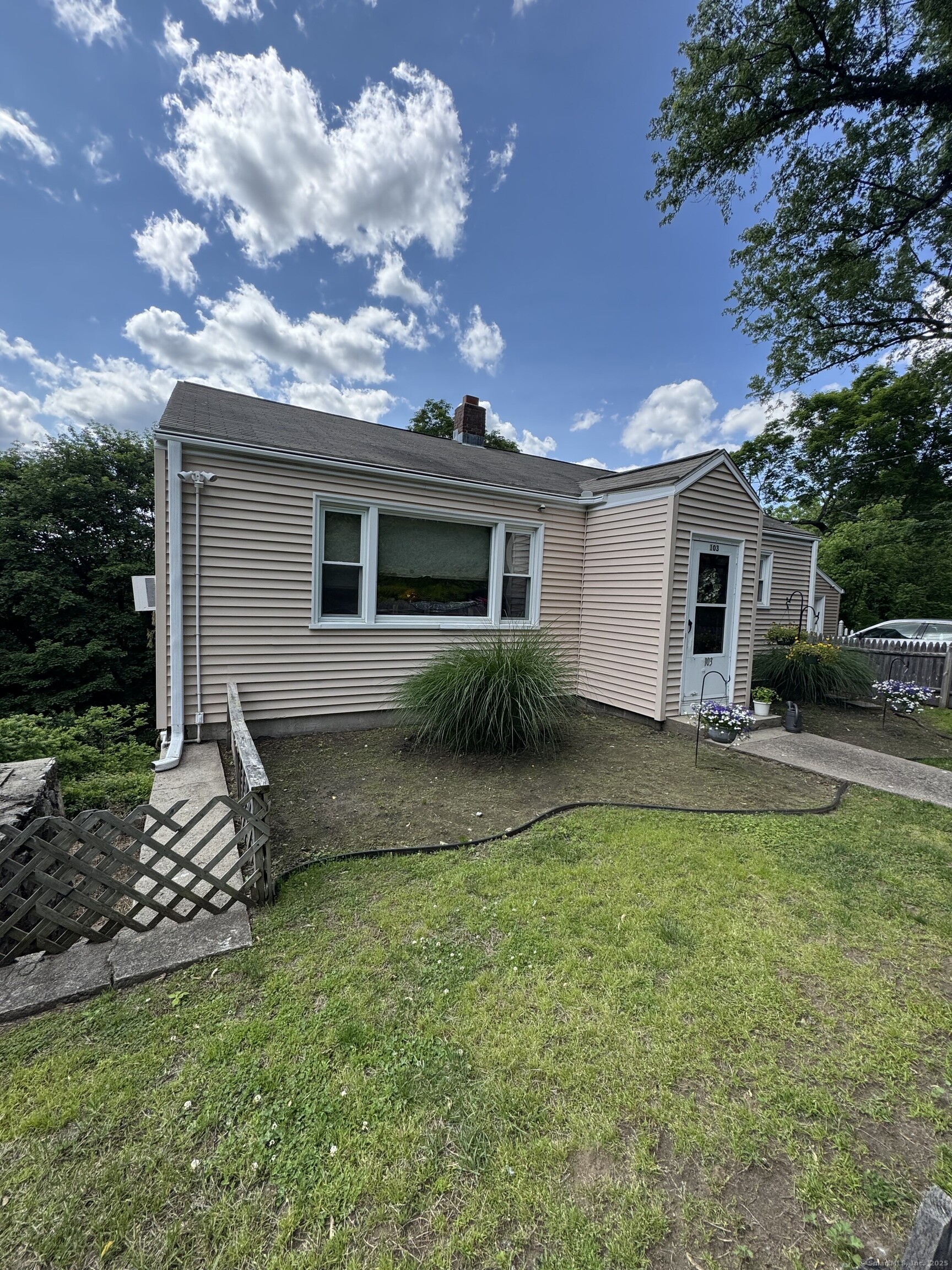103 Mount Pleasant Street, Derby, Connecticut image 1