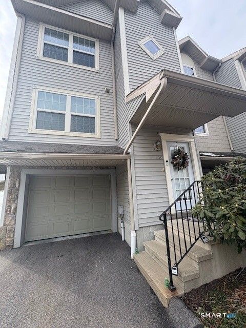 Photo of 19 Hawthorne Drive #116, New London, CT 06320 (MLS # 24150541)
