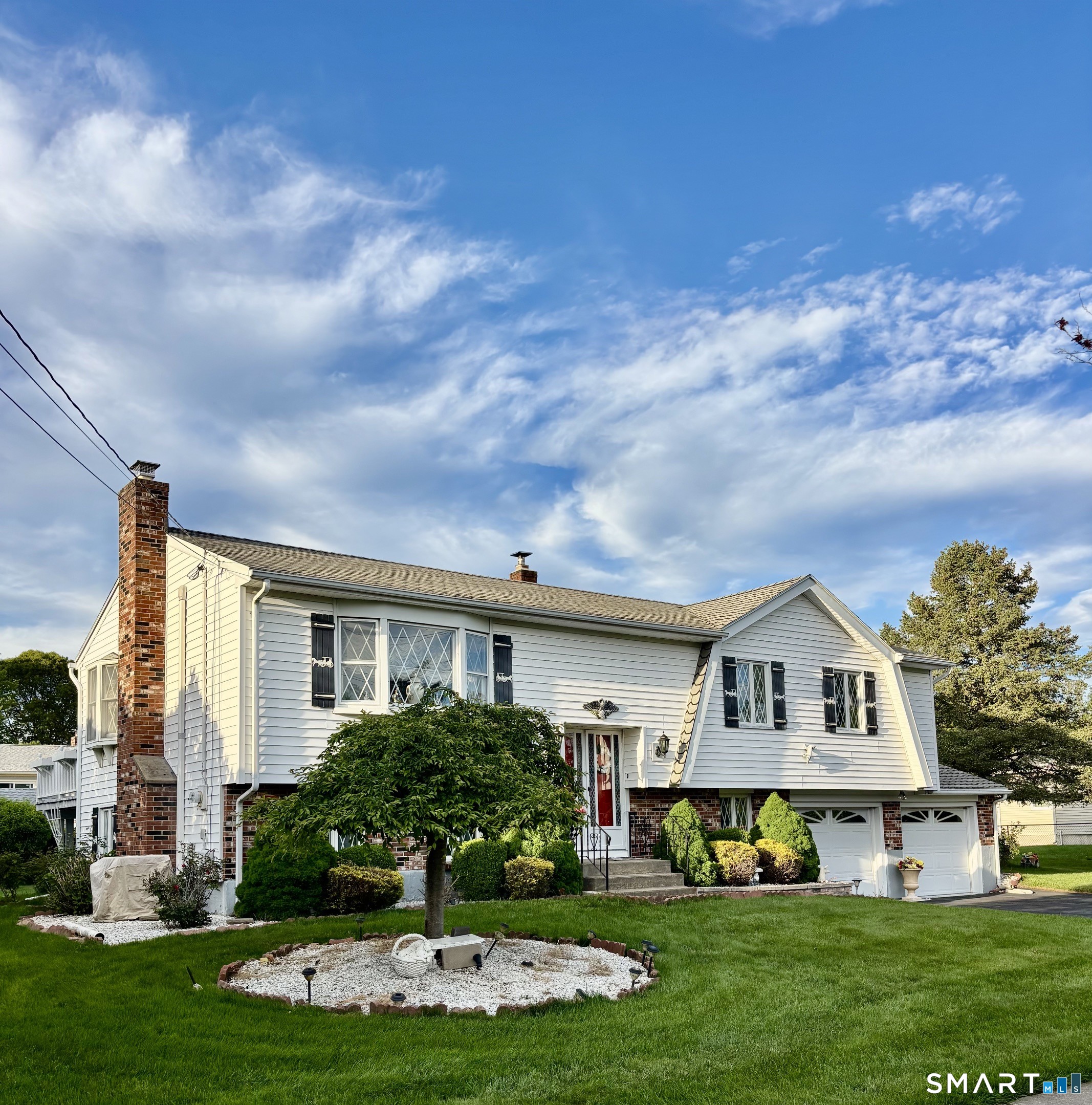 15 Bridle Path Lane