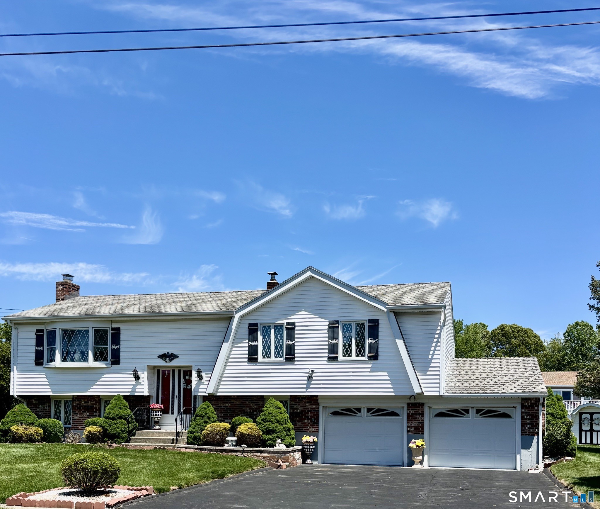 15 Bridle Path Lane