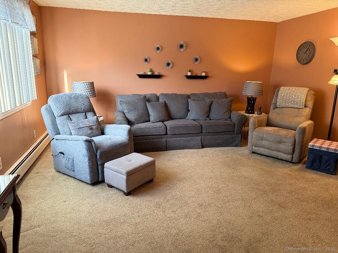 300 Meridian Street #E, Groton, Connecticut image 2